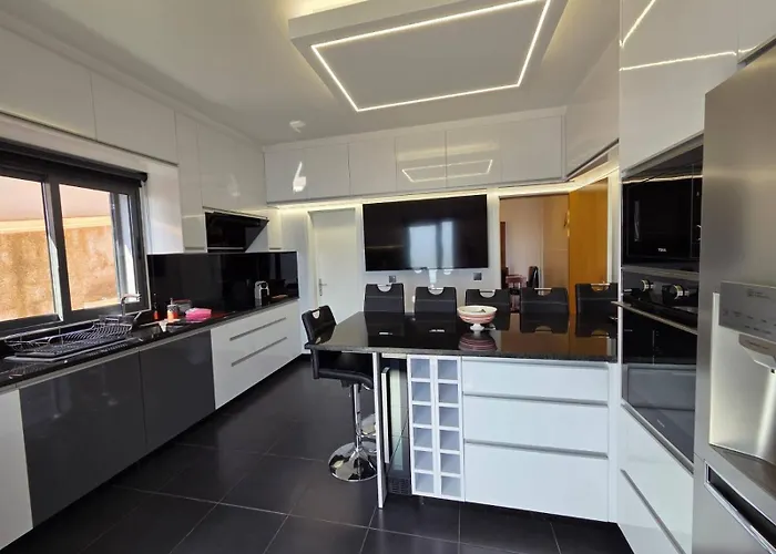 Izilda By Escape To Madeira * Ponta do Sol (Madeira)